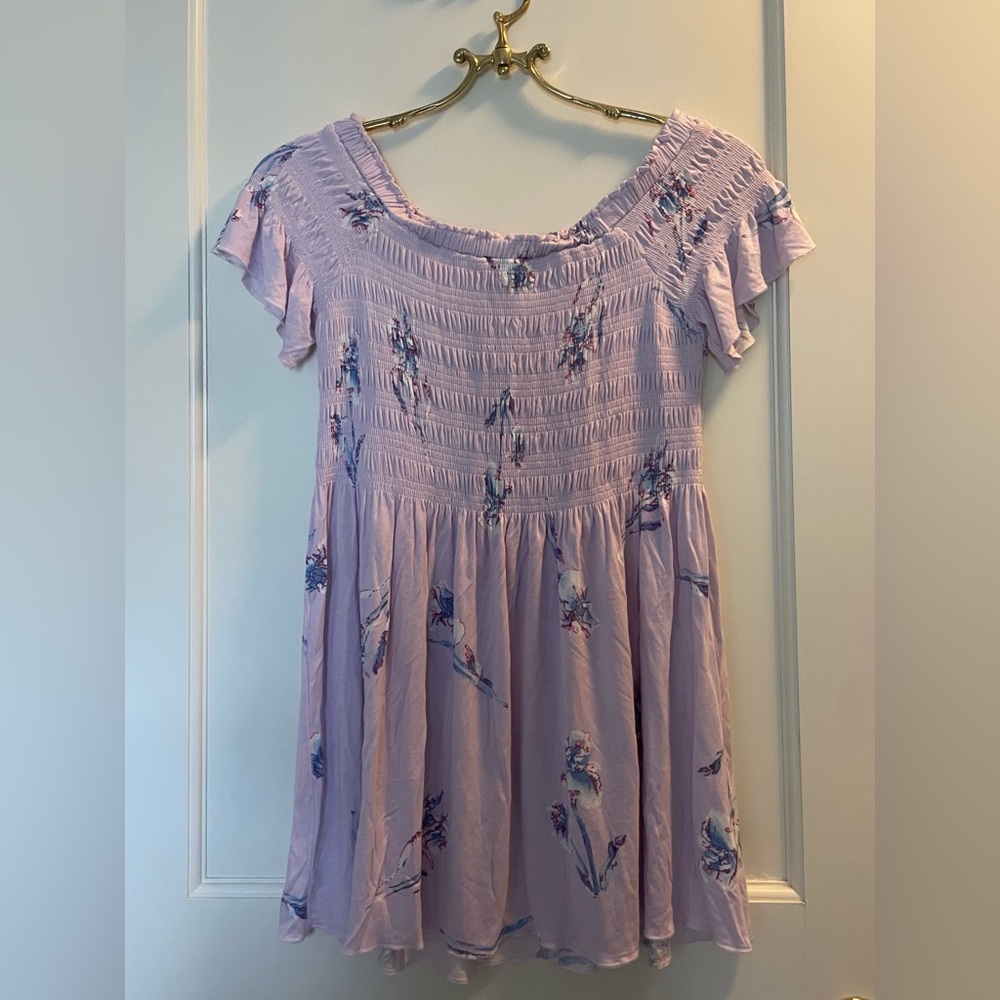 Two spring maternity tees from A Pea in the Pod!